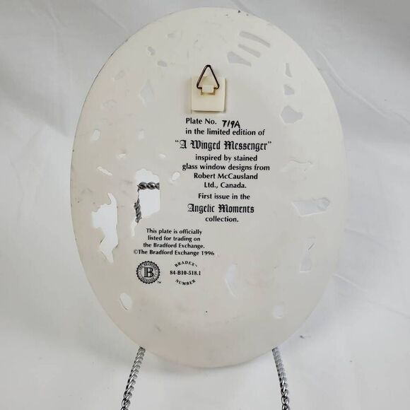 Bradford Exchange Angelic Moments "A Winged Messenger" Wall Plate 1996 - Picture 2 of 5